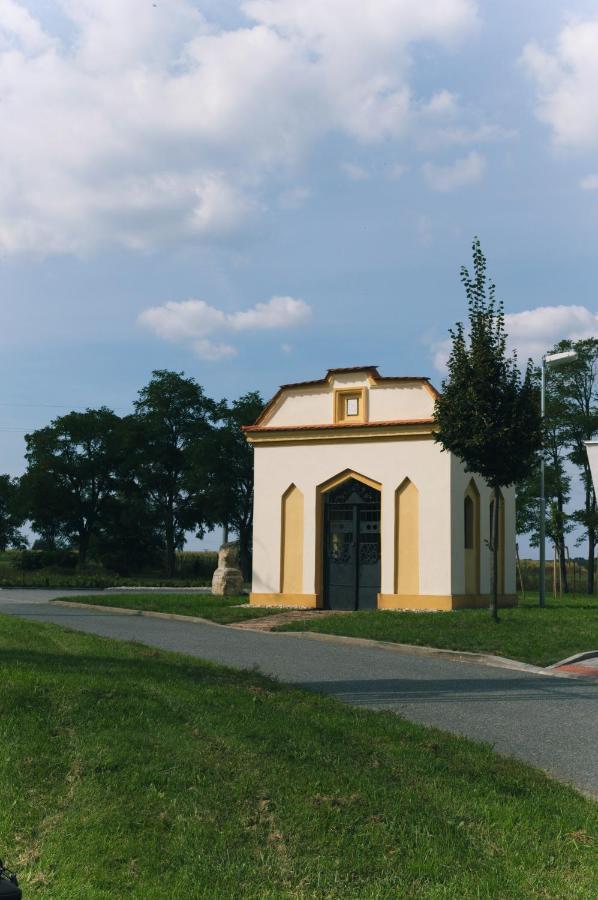 Ubytování Na Sklípku Jevisovka Esterno foto