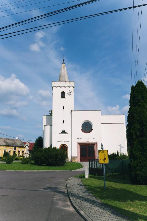 Ubytování Na Sklípku Jevisovka Esterno foto